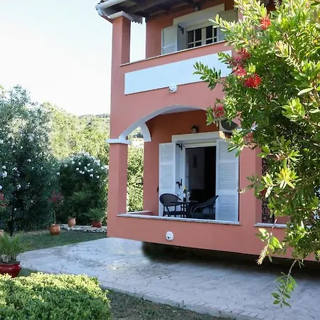 Joanna Studio - 1 Bedroom, Aircondition, Wifi, Free Parking